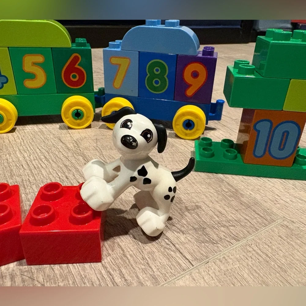 LEGO DUPLO NUMBER TRAIN Learn to Count Set 10558 Number Blocks Dog Included - Picture 3 of 10